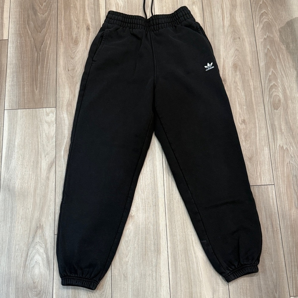 Adidas Originals ESSENTIALS FLEECE JOGGERS